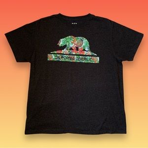 Hey Dude, unisex dark grey California Republic  graphic t-shirt.